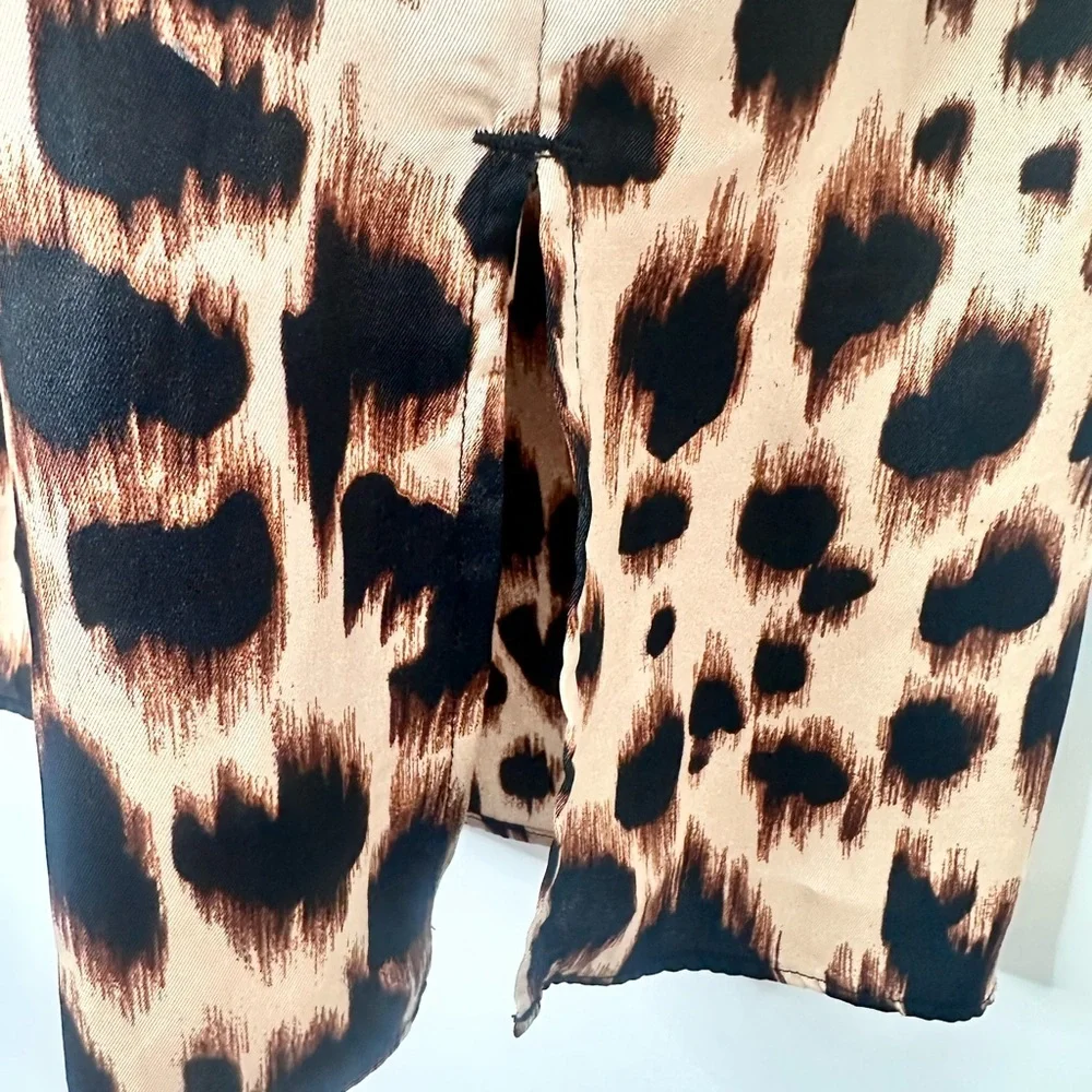 White House Black Market Cheetah Print long sleeve 100% polyester dress sz L - Picture 7 of 10
